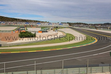 Tribuna NARANJA <br /> Circuito Cheste<br />MotoGP Valencia